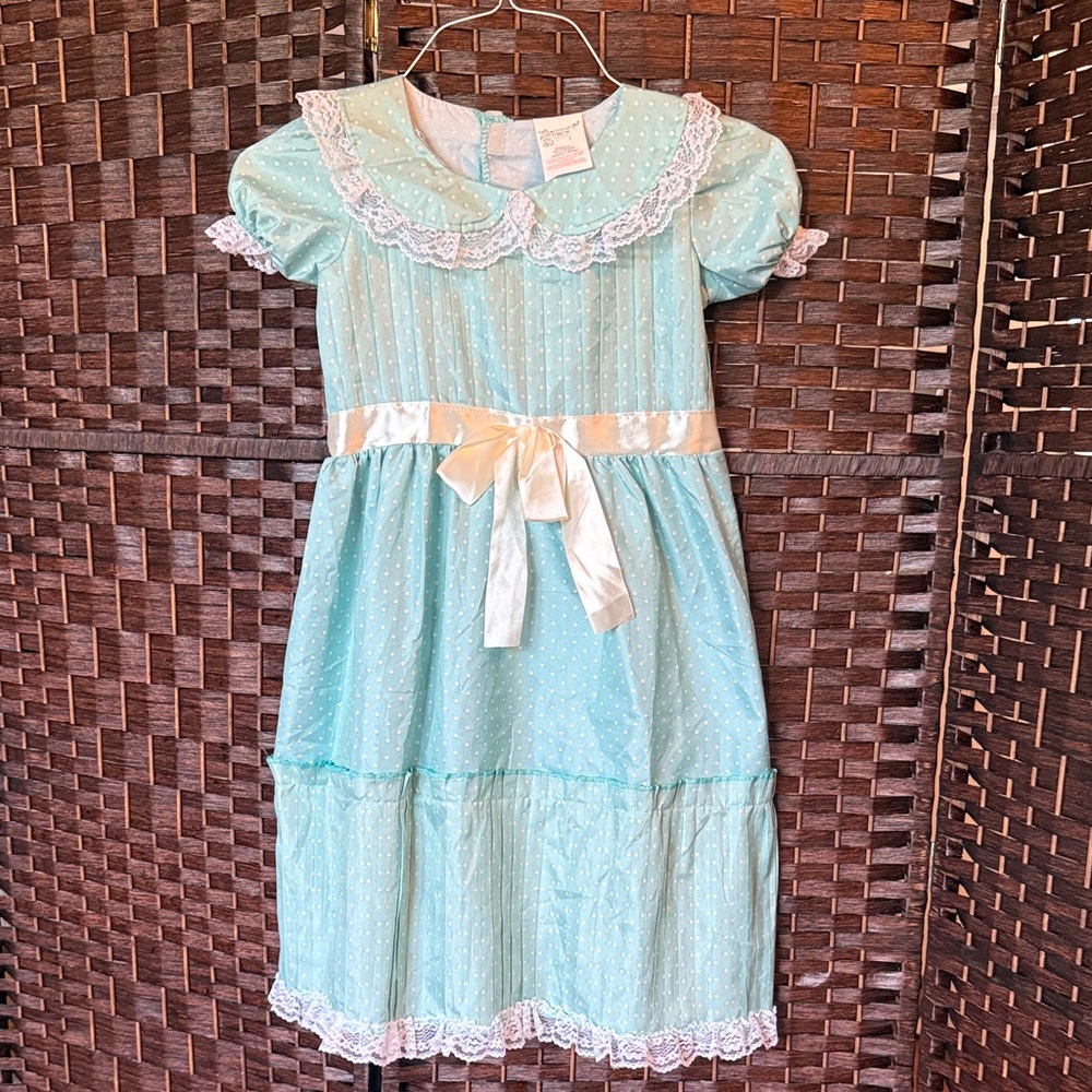 Girls Forum Costume Light Blue Lace Trim Dress with Bow creepy sister Forum 6 7
